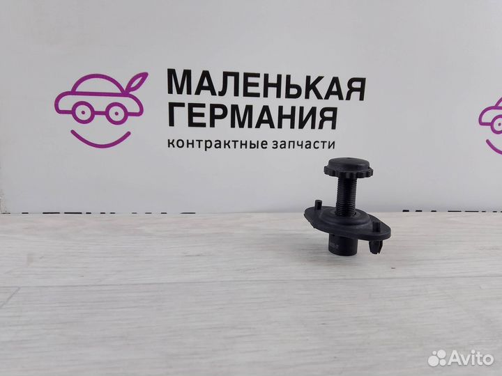 Отбойник крышки багажника BMW Z4 G29 G20 2020