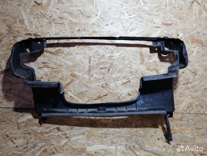 Диффузор вентилятора Mercedes-Benz R-Класс W251