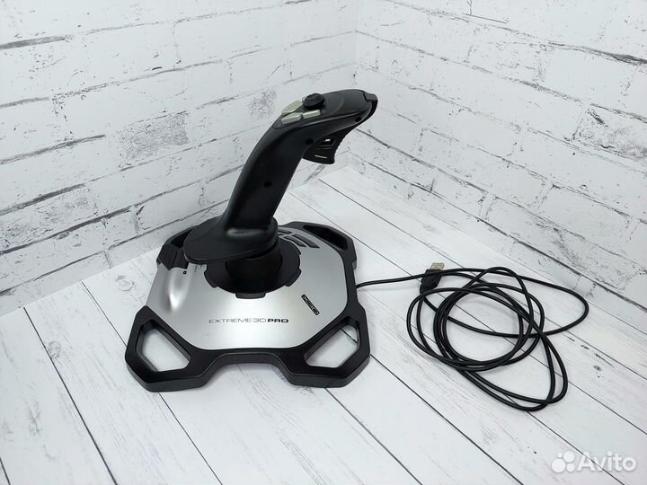 Джойстик Logitech extreme 3D PRO