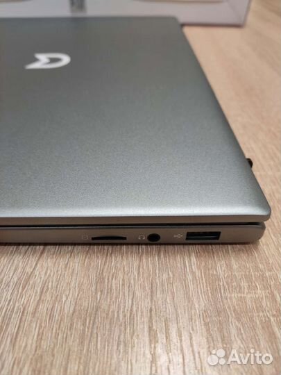 Ноутбук Irbis NB660