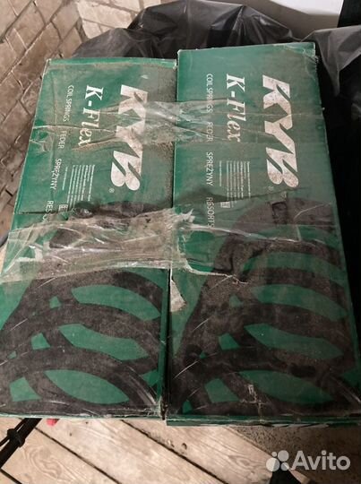 Пружины, ролики, на hyundai santa fe 2