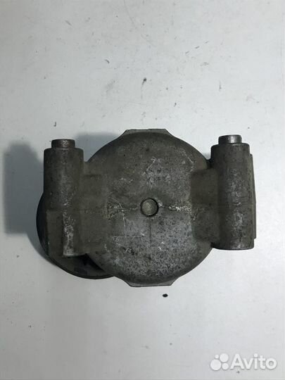 Натжитель ремня Ford Focus 2