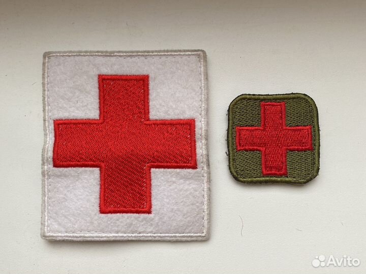 Нашивка и шеврон медицинские, погоны