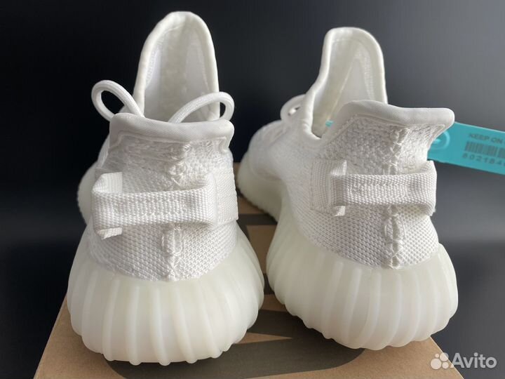 Кроссовки adidas yeezy boost 350 v2 white