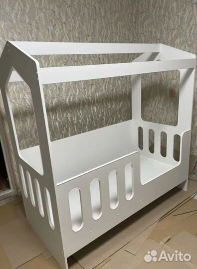Детская кровать домик новая