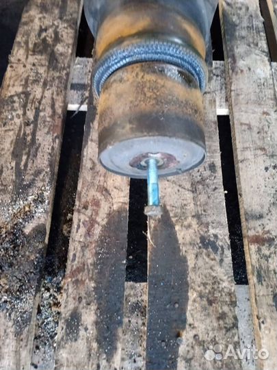 Пневмоподушка задняя MAN TGX 2008