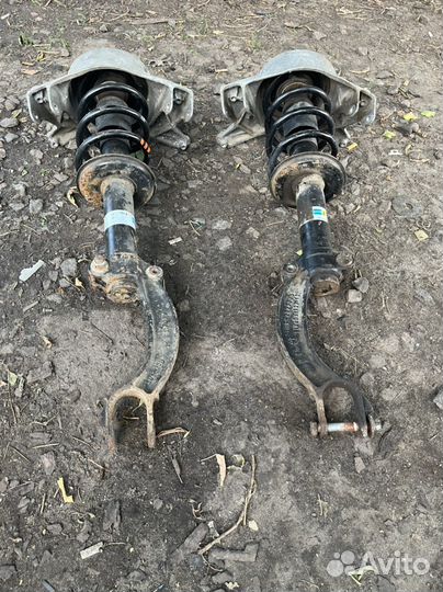 Стойки передние audi а4 б8