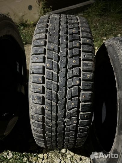 Dunlop SP Winter Ice 01 235/55 R17