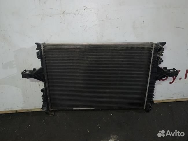 Радиатор основной volvo XC70 2002-2004 2.5