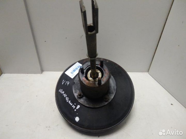 Усилитель тормозов вакуумный Audi 80/90 B4