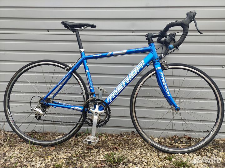 Merida Road Race 880