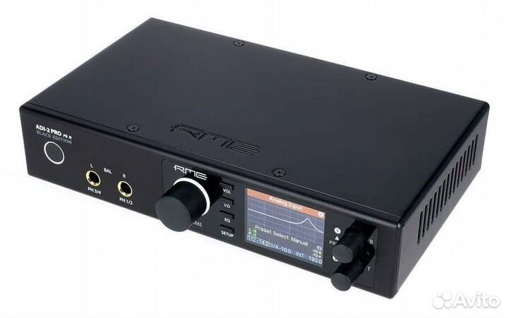 RME ADI-2 Pro FS R Black Edition