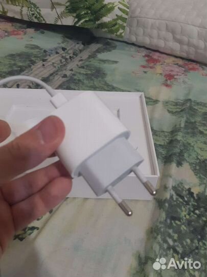 Планшет apple iPad 9