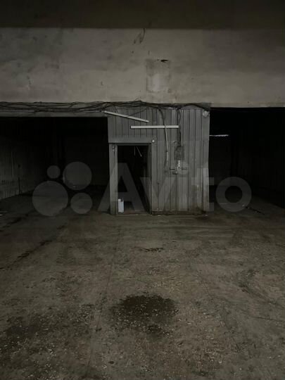 Склад, 1800 м²