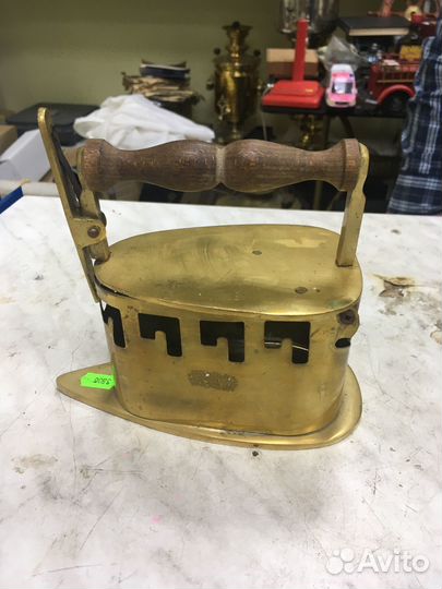 Утюг старинный, немецкий, жаровой