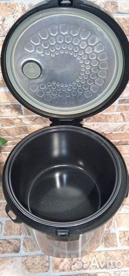 Мультиварка Редмонд RMC-M20