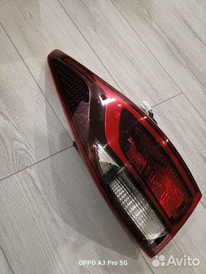 Задняя фонарь левая от kia rio 4 2021