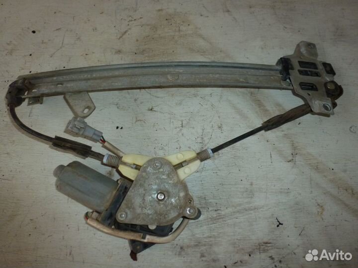 Стеклоподъемник электро задний правый Карина Е