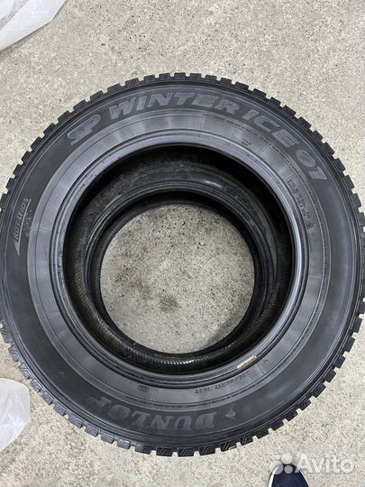 Dunlop SP Winter Ice 01 225/65 R17