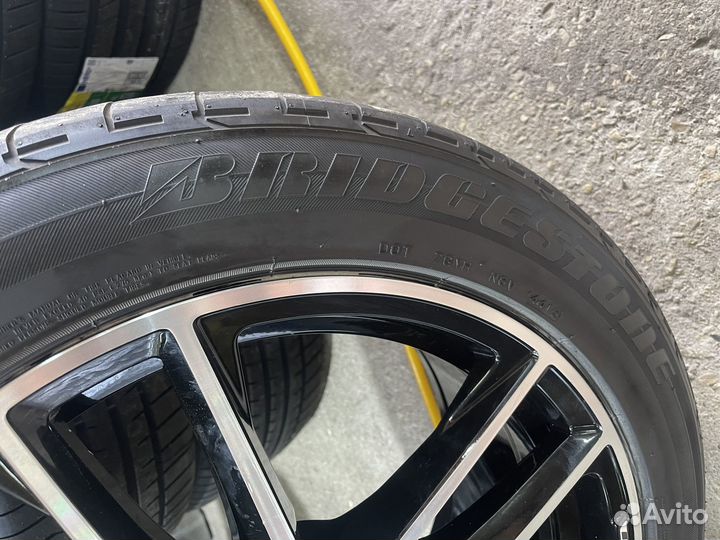 Комплект колес R20