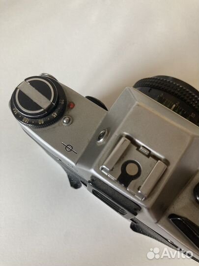 Плёночный фотоаппарат Зенит + обьектив Гелиос 50мм