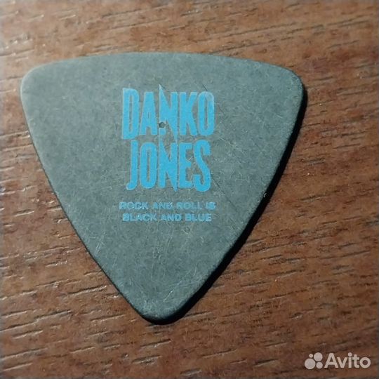 Медиатор Danko Jones