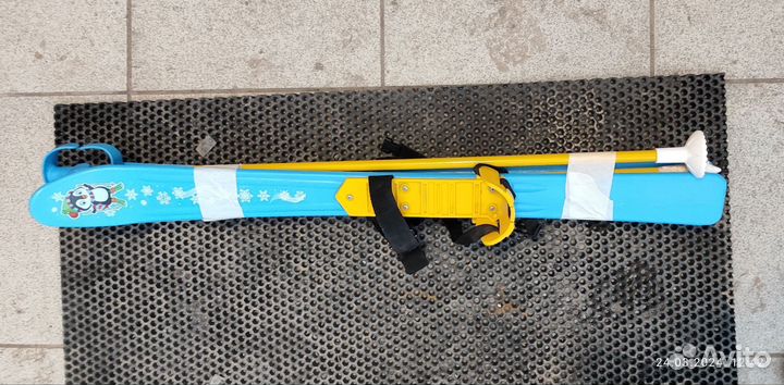 Детские лыжи