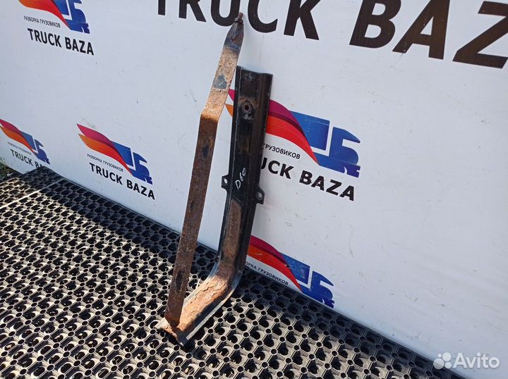 1735787 Кронштейн бака Adblue Daf XF105