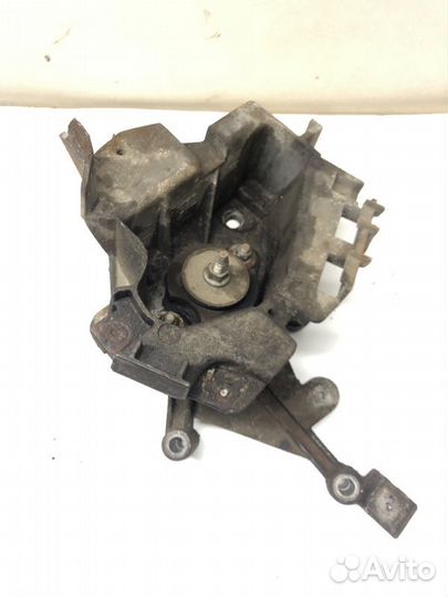 Подушка кпп Renault Symbol 1 K4J 2002-2008