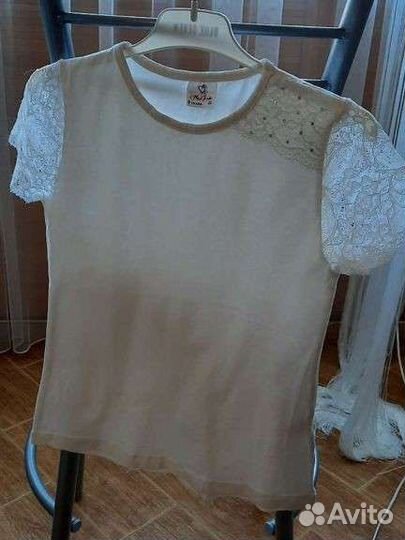 Школьные блузки на девочку 134 -140