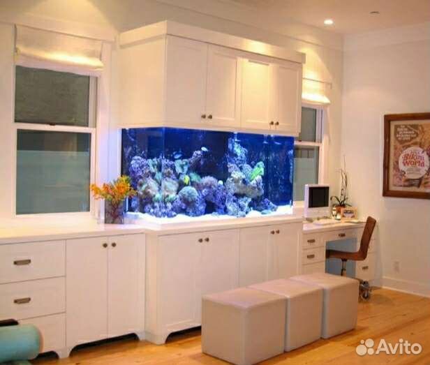 Аквриумы, тумбы, светильники для аквариумов