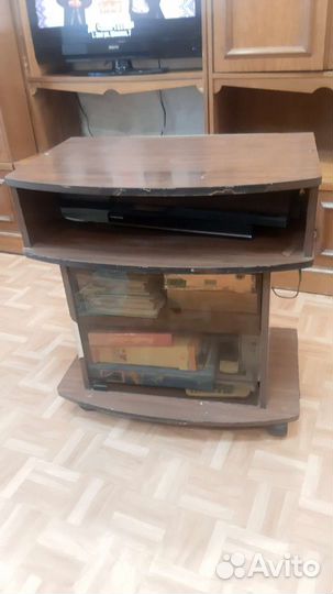 Тумба под телевизор