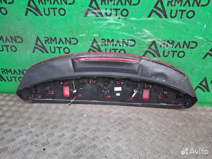 Спойлер двери багажника Audi Q3 2 F3 2018-Нв