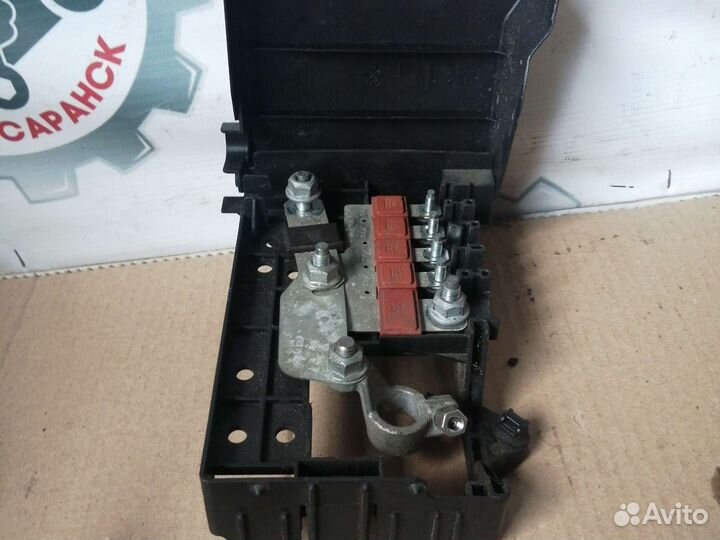 Блок предохранителей акб Opel Astra J, 2011