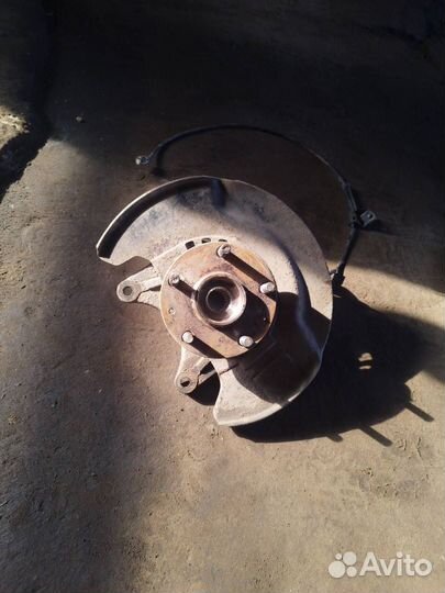 Кулак передний левый Lifan X60 2014 lifanx60