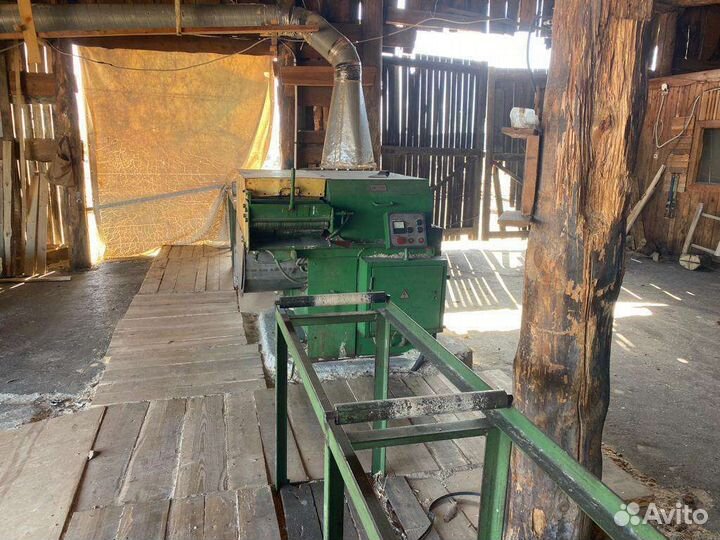 Услуги по распиловке леса, делению,сушке,строжке