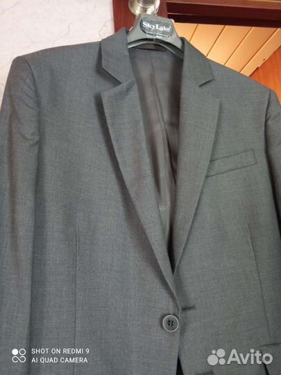 Продам пиджак на мальчика