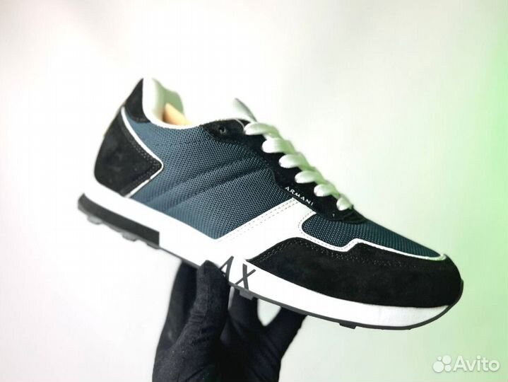 Кроссовки Armani легкие