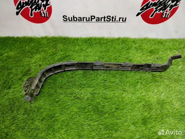 Кронштейн бампера задний правый Volkswagen Golf 4