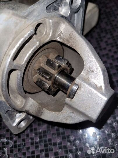 Стартер Mazda 3 (BK) M000T91381