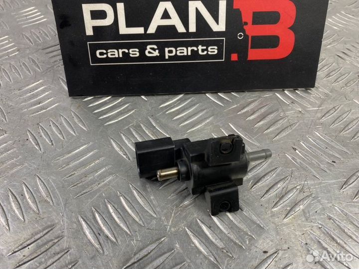 Клапан электромагнитный Volkswagen Golf MK6 caxa