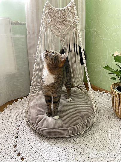 Подвесная лежанка для кошки