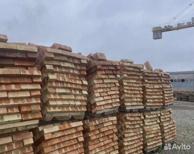 Кирпич красный на стройку