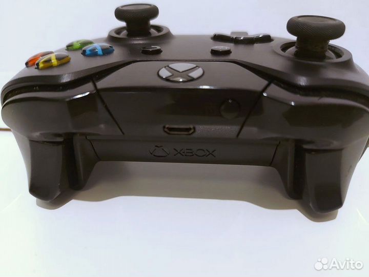 Геймпад Xbox One