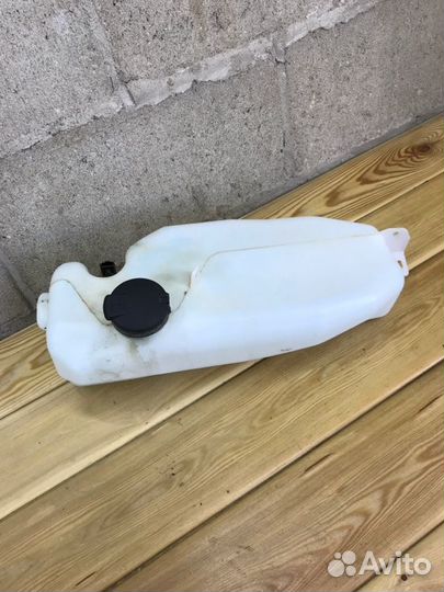 Бачок омывателя передний Renault Logan 2 K7M 2015