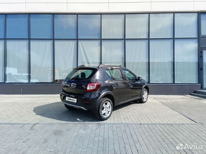 Renault Sandero Stepway 1.6 МТ, 2017, 88 604 км