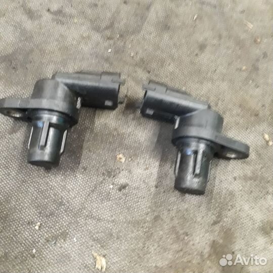 Датчик распредвала Форд Фокус 2 1.6