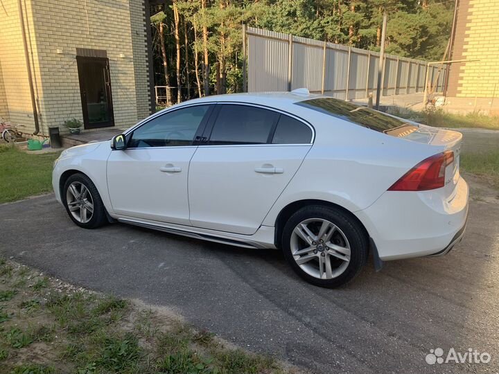 Volvo S60 2.0 AT, 2014, 83 000 км