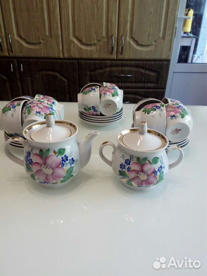 Сервиз чайный на 12 персон