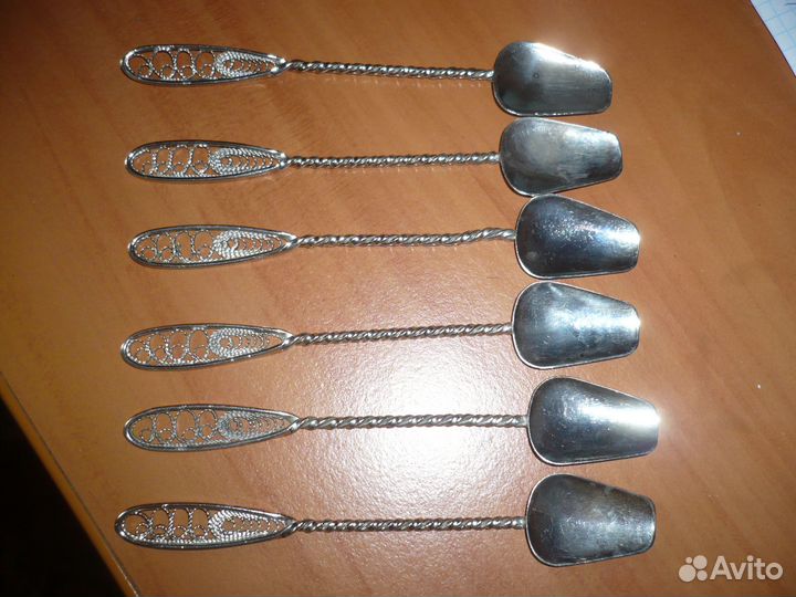 Вилки,ножи,ложки мельхиоровые и нержавеющие